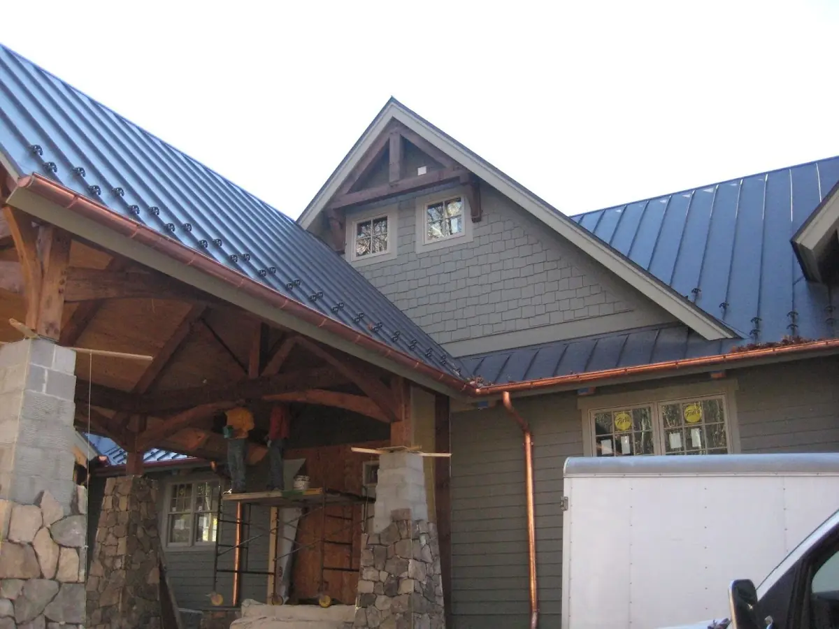 Craftsman Roofing team delivering quality roofing work in St. Cloud